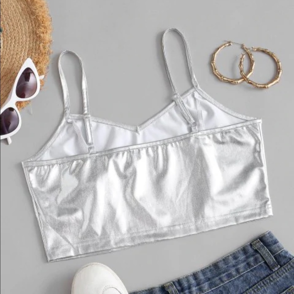 NWT zaful cropped shiny glitter cami top - Picture 2 of 11